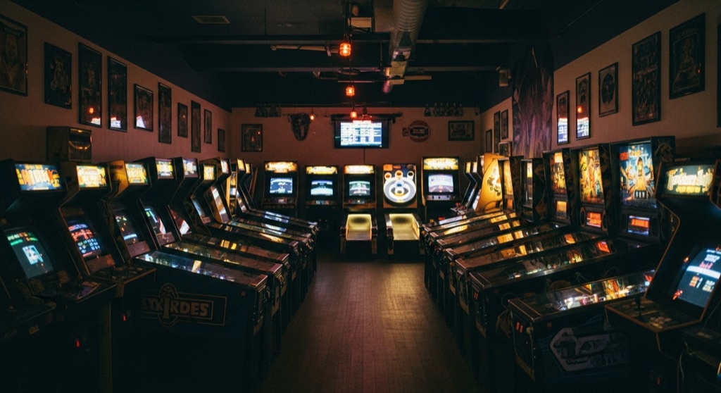 The 1Up Arcade Bar - Colfax